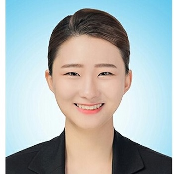 김현지